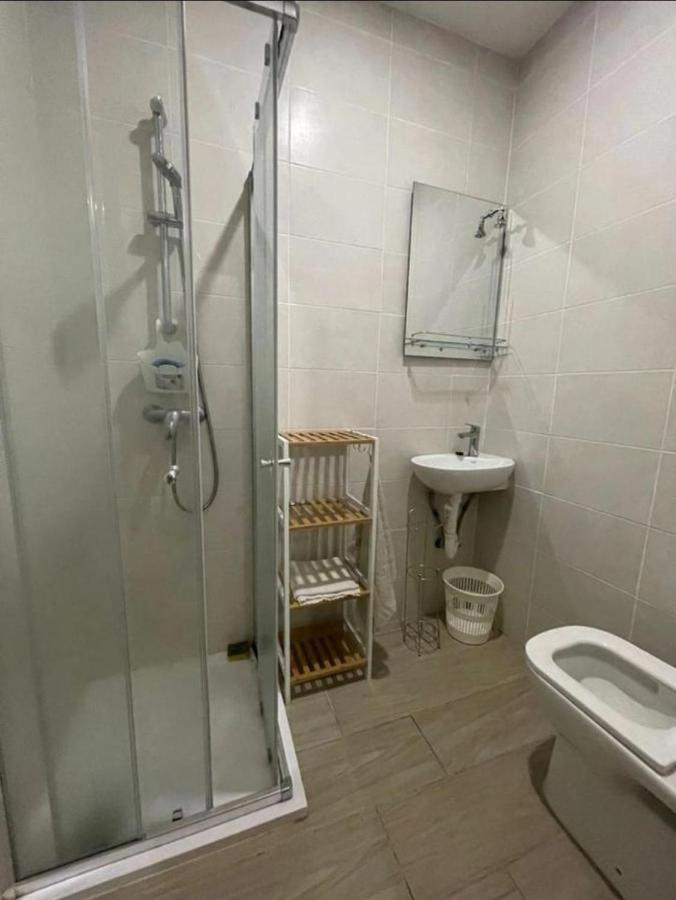 City Center Properties - Modern Room With Ac & Ensuit Bathroom - Room 1 セント・ポールズ・ベイ エクステリア 写真